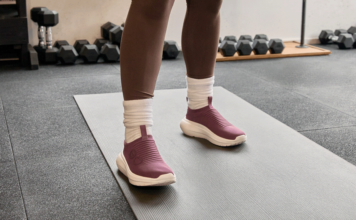 Women's OOmy Zen - Mulberry - Image 4